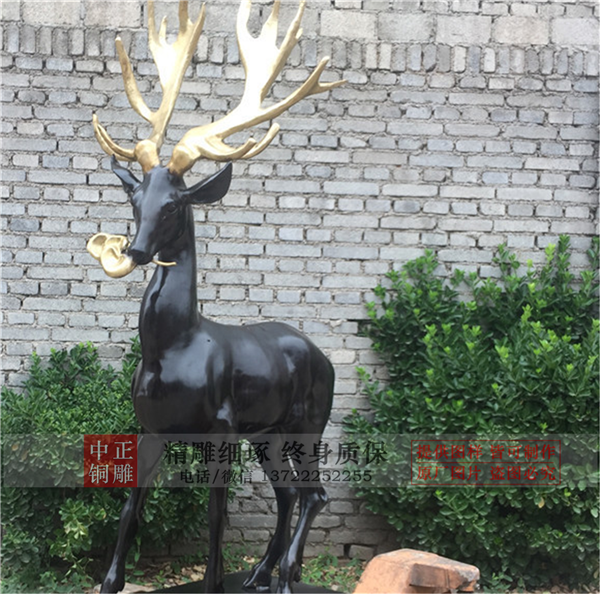 卡通銅鹿雕塑.png 卡通銅鹿雕塑.png