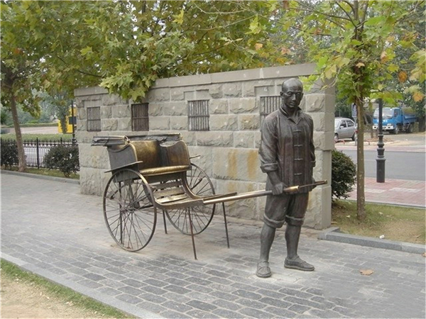 黃包車雕塑.jpg 黃包車雕塑.jpg