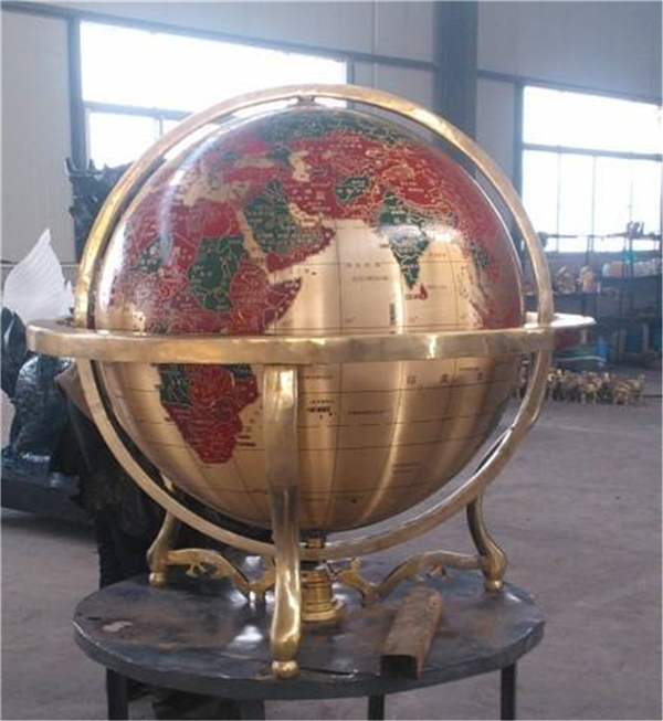 大型地球儀雕塑.jpg 大型地球儀雕塑.jpg