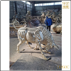 鑄銅關(guān)公 大型鎏金銅牛雕塑