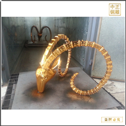 鑄銅關公 貼金山羊頭雕塑