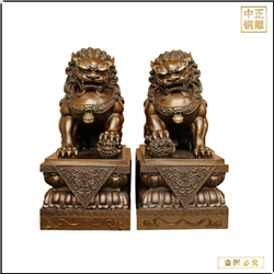 鑄銅關公 小號雌雄一對黃銅獅子擺件