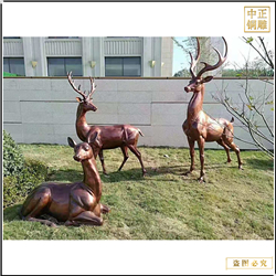 鑄銅關公 鑄銅彩繪臥著的小鹿