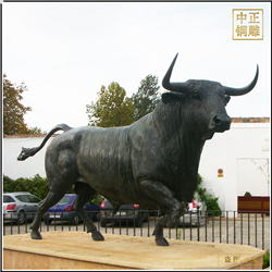 鑄銅關(guān)公 牛氣沖天銅雕