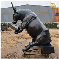 鑄銅關(guān)公 銅牛看書雕塑鑄造