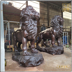 鑄銅關(guān)公 看門銅獅子鑄造圖片