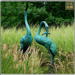 捕魚仙鶴銅雕塑 捕魚仙鶴銅雕塑