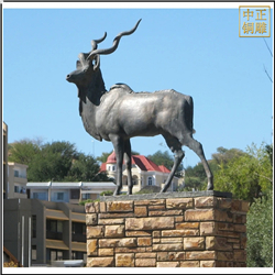 鑄銅關公 銅羊雕塑景觀雕塑