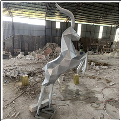 不銹鋼鹿價(jià)格 不銹鋼鹿價(jià)格