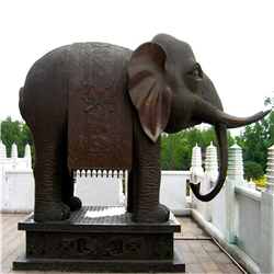 銅大象圖片 銅大象圖片